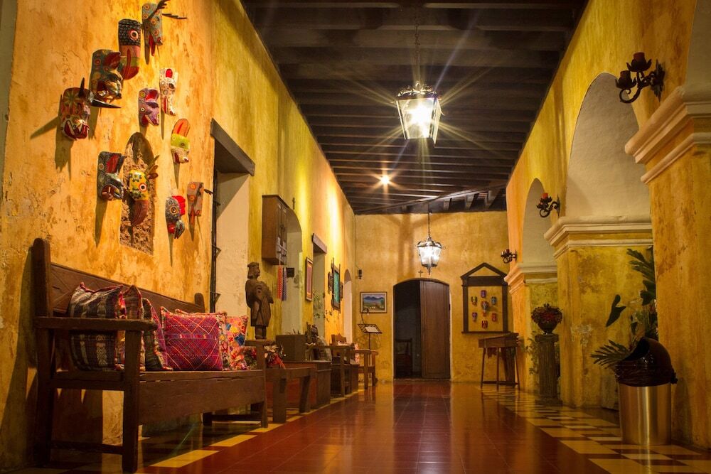 Hotel Convento Santa Catalina By Ahs Antigua Bagian luar foto